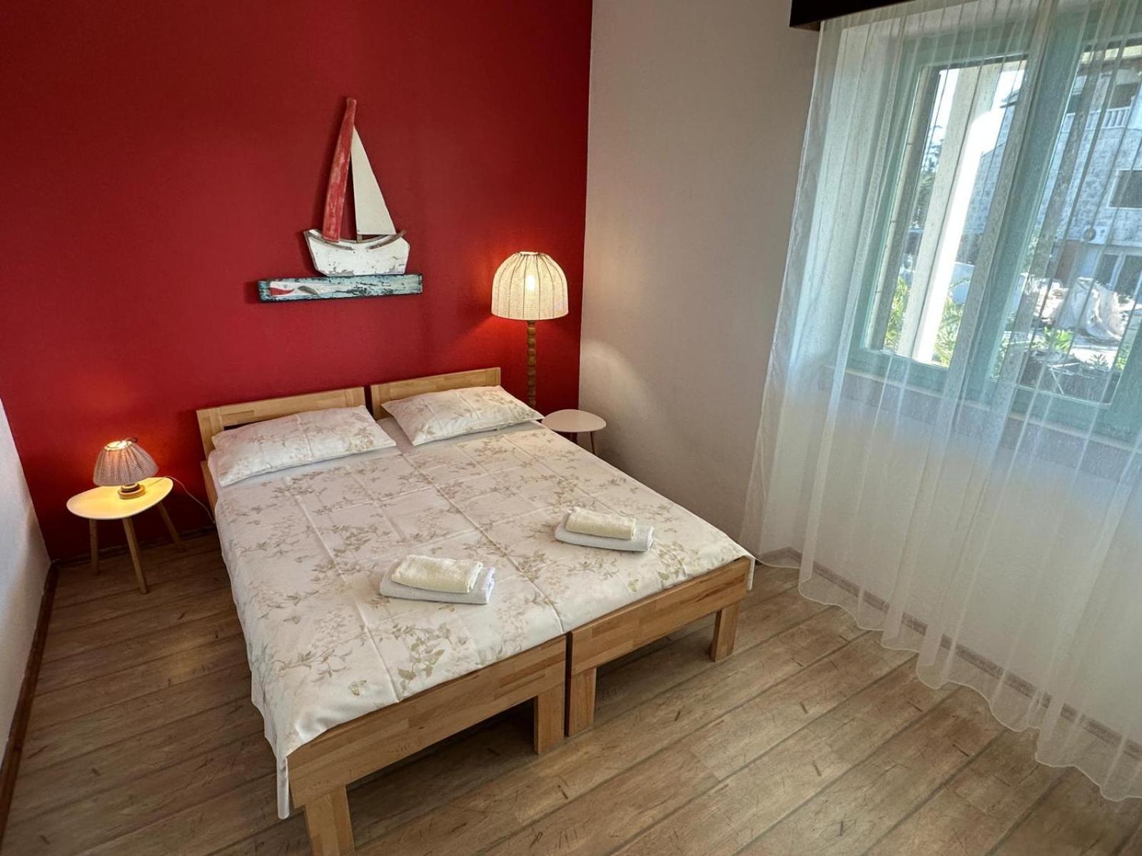 Franka Apartment *