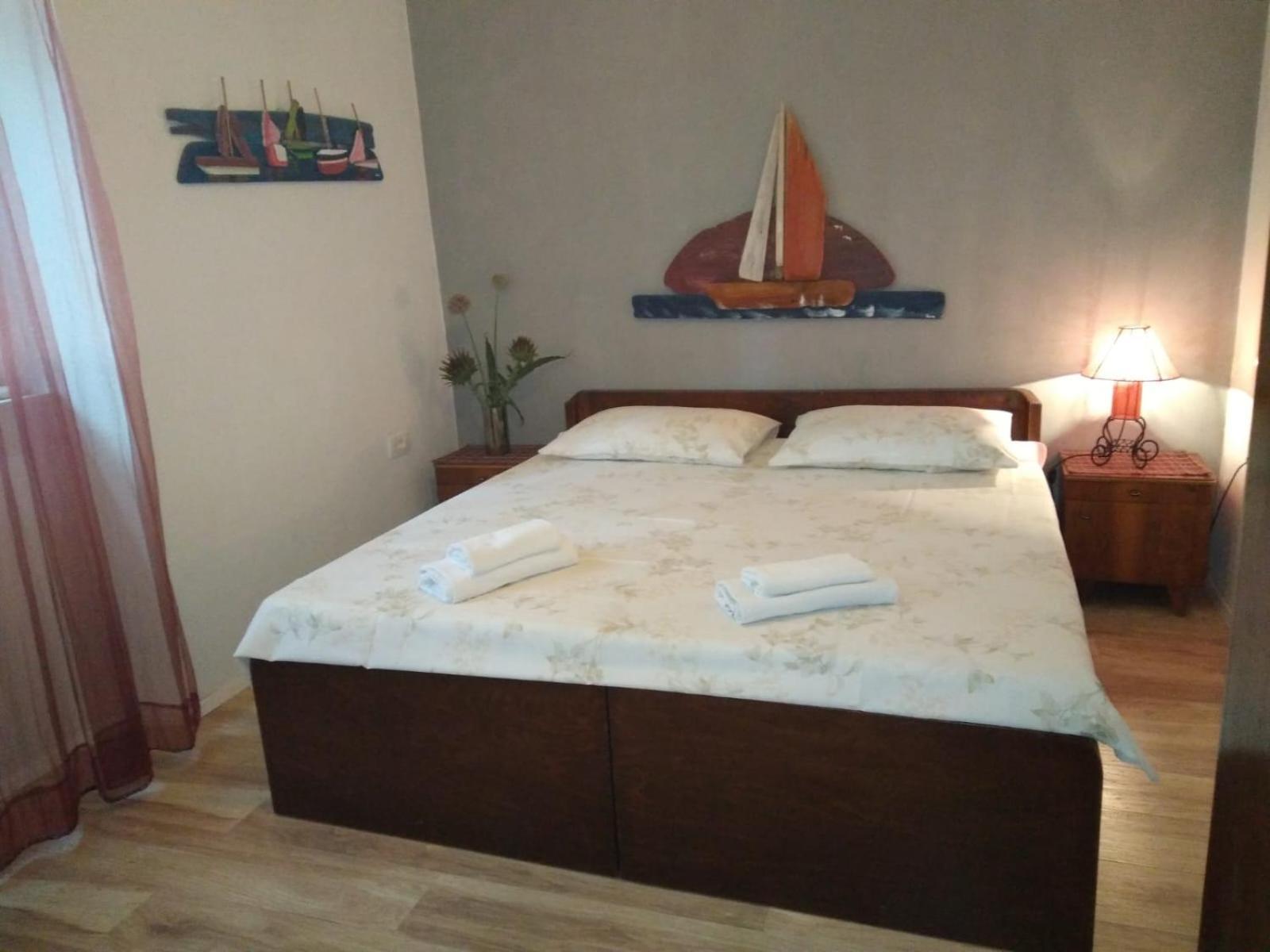 Franka Apartment