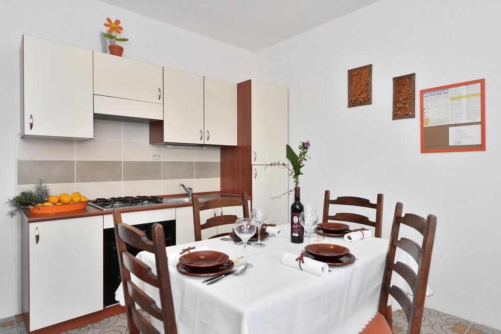 Franka Apartment Sumartin