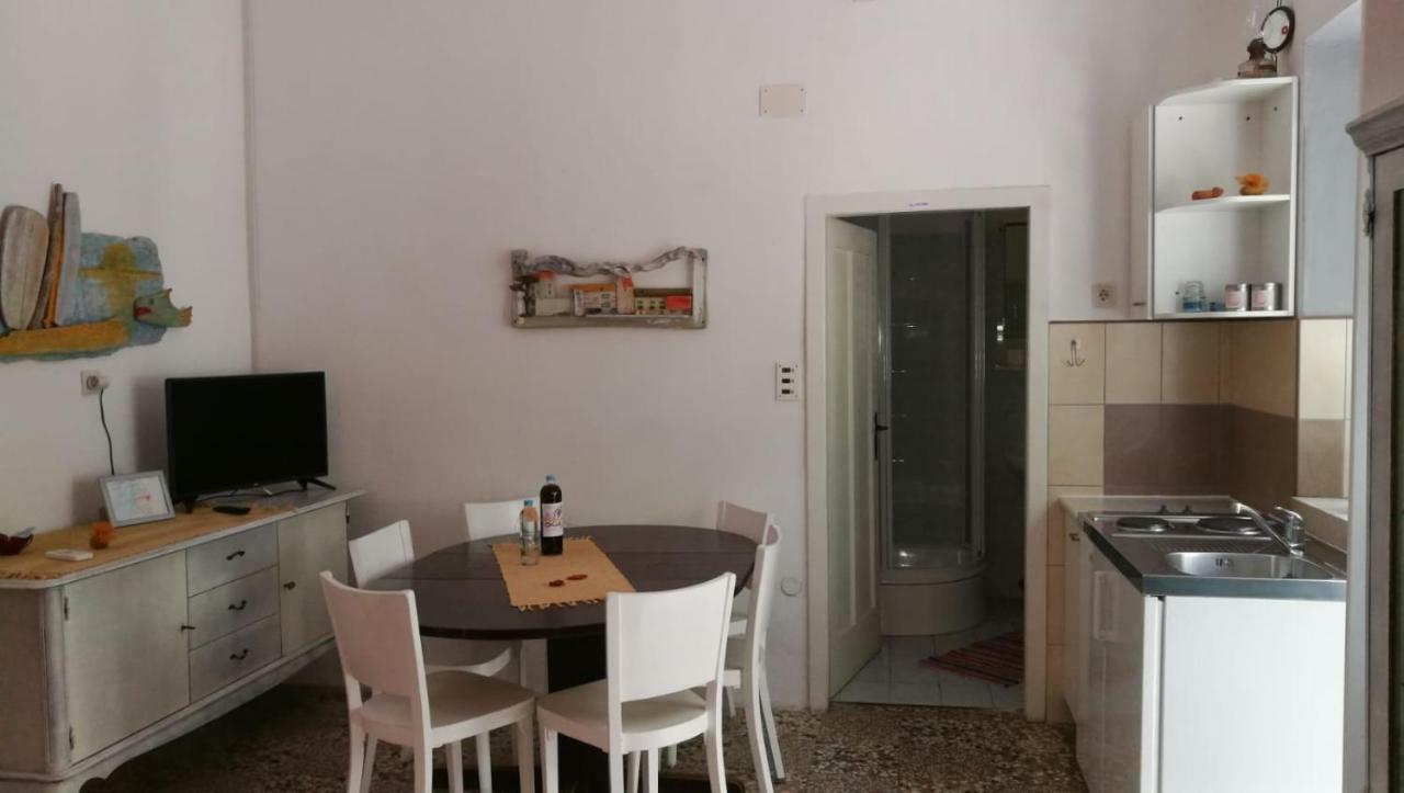 Franka Apartment Sumartin